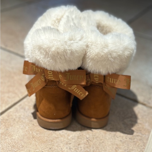 Juicy Couture Shoes - Juicy Couture Brown Boots with Cream Fur